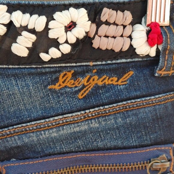 Desigual The DREAM Regular Fit RAINBOW JEANS Size 26 - Picture 10 of 16